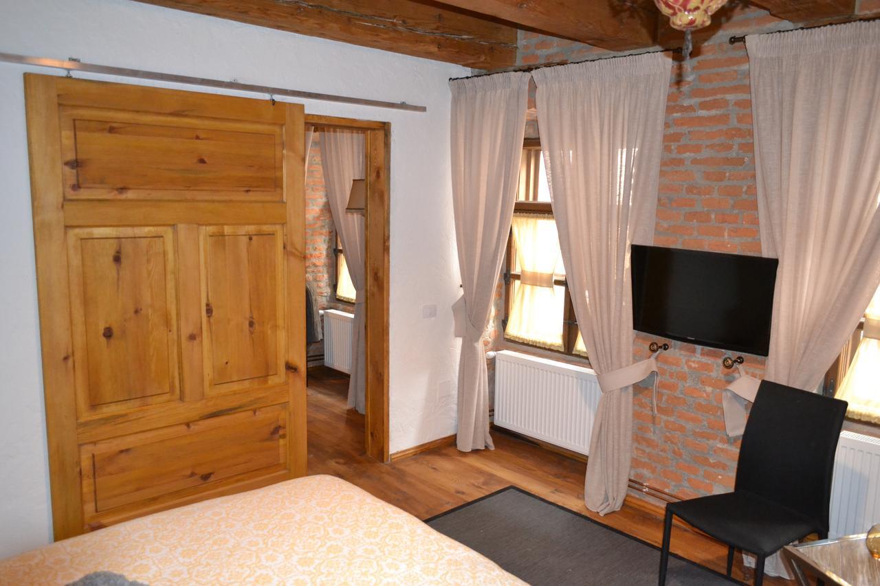 Casa Veche Aparthotel Brasov Exterior photo