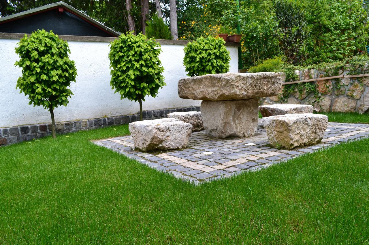 Casa Veche Aparthotel Brasov Exterior photo