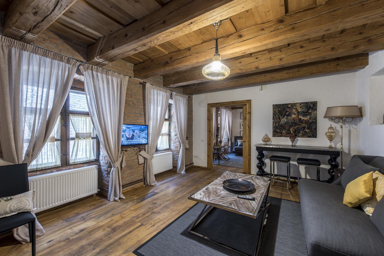 Casa Veche Aparthotel Brasov Exterior photo